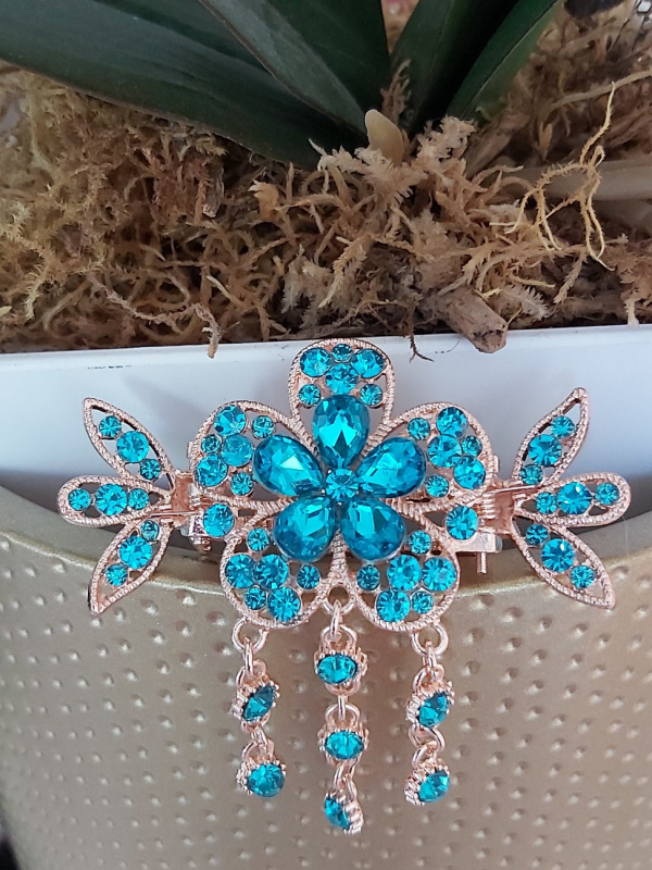 Rhinestone Flower Claw Hair Clip